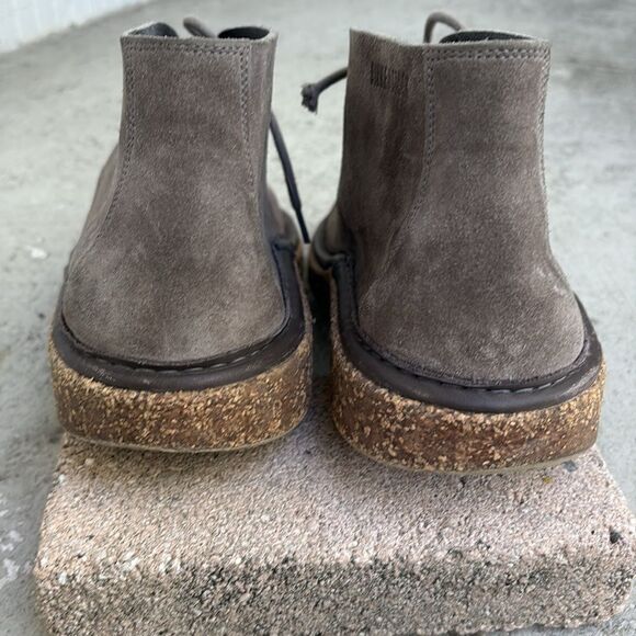 Birkenstock Milton, gray suede shoes/boots